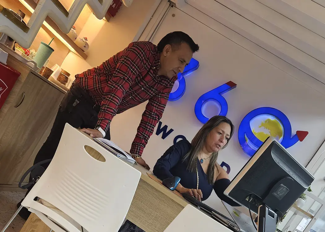 Equipo 360 World para importar desde China a Colombia